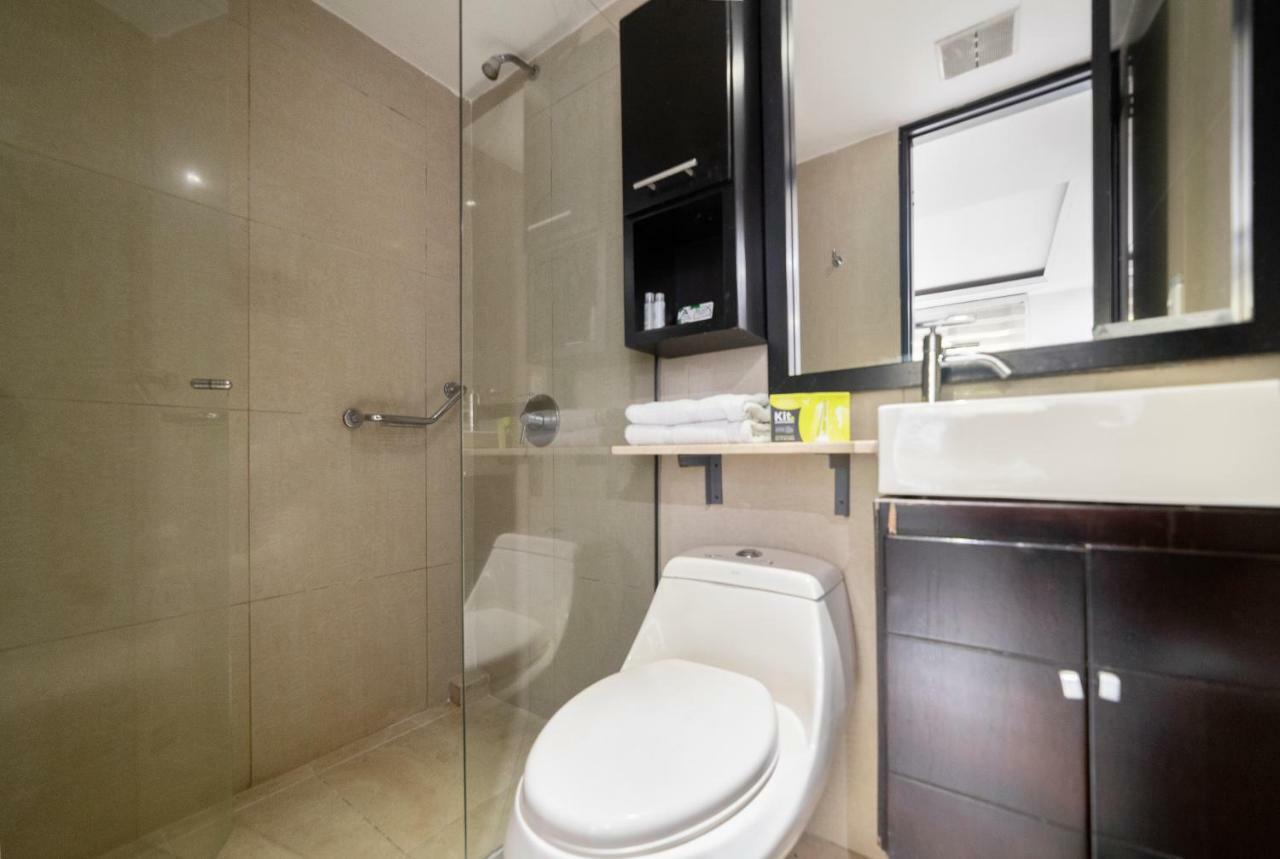 Готель Ayenda 1236 Platinum Plaza Медельїн Екстер'єр фото