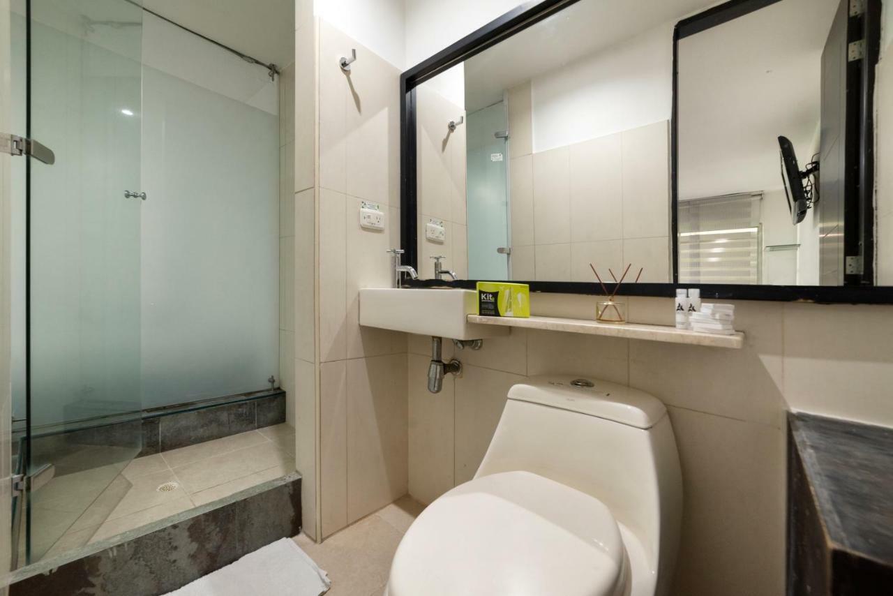 Готель Ayenda 1236 Platinum Plaza Медельїн Екстер'єр фото